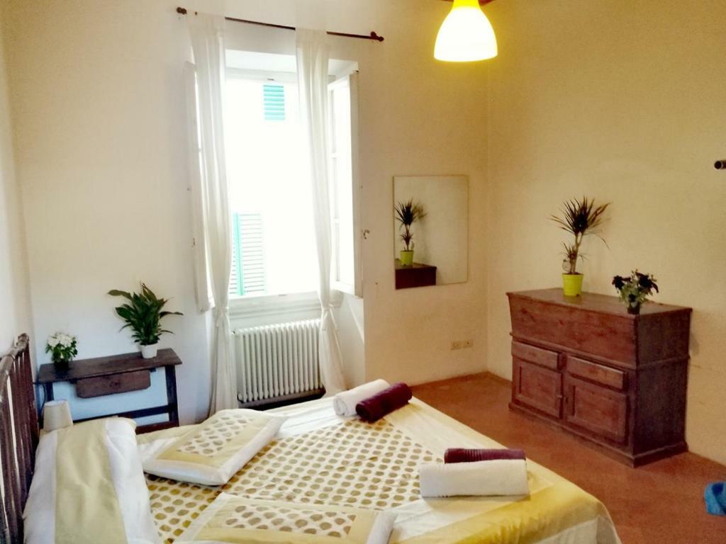 Terrace In Santo Spirito District * Florencia